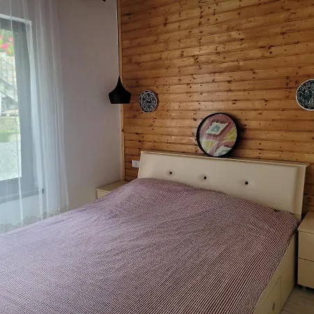 Apartment Madas Barbatesti